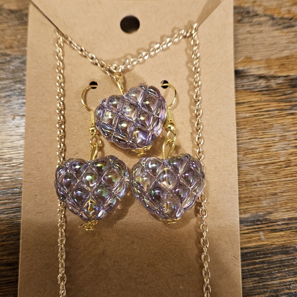 Clear/Purple'ish Heart Gold Tone Necklace And Earring Set - Picture 4 of 13